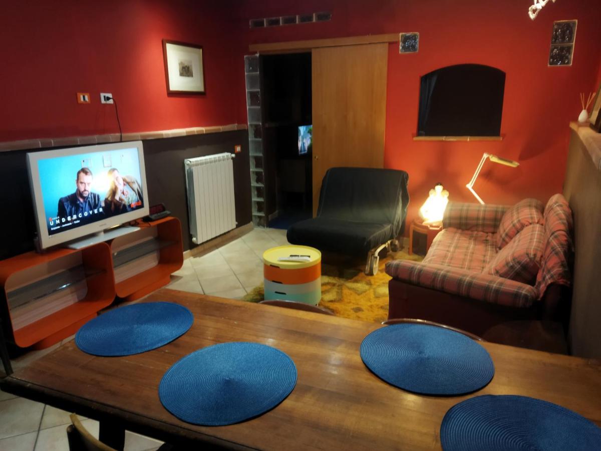Loft 70 Apartman Montescudaio Kültér fotó